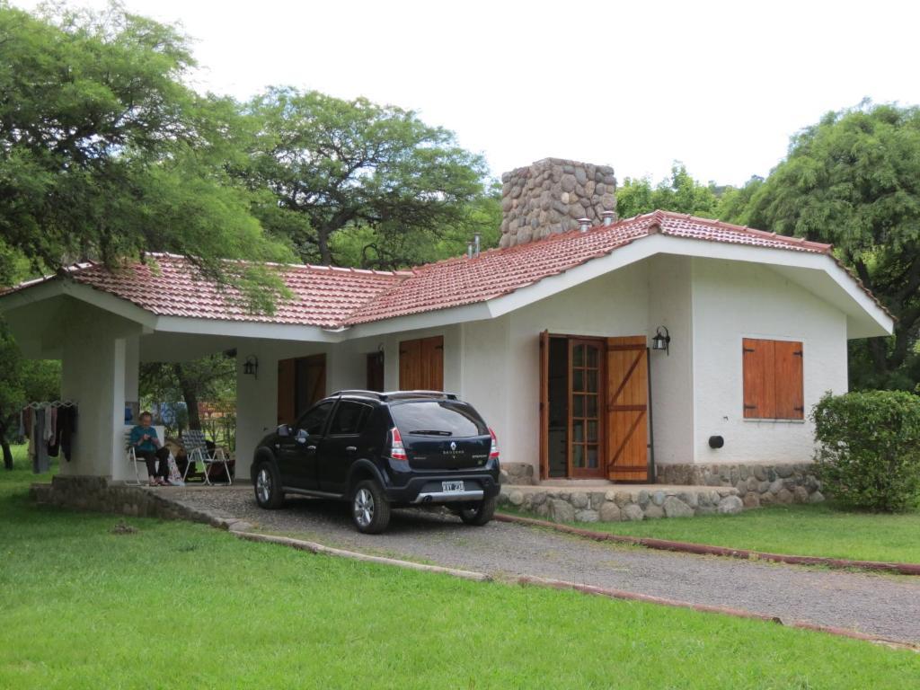 Cabanas Los Algarrobos Villa General Belgrano Luaran gambar