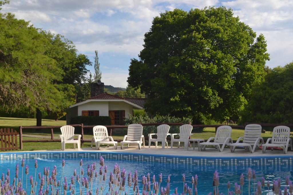 Cabanas Los Algarrobos Villa General Belgrano Luaran gambar