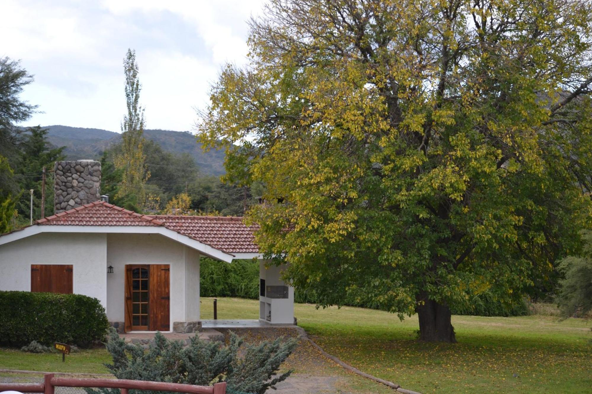 Cabanas Los Algarrobos Villa General Belgrano Luaran gambar